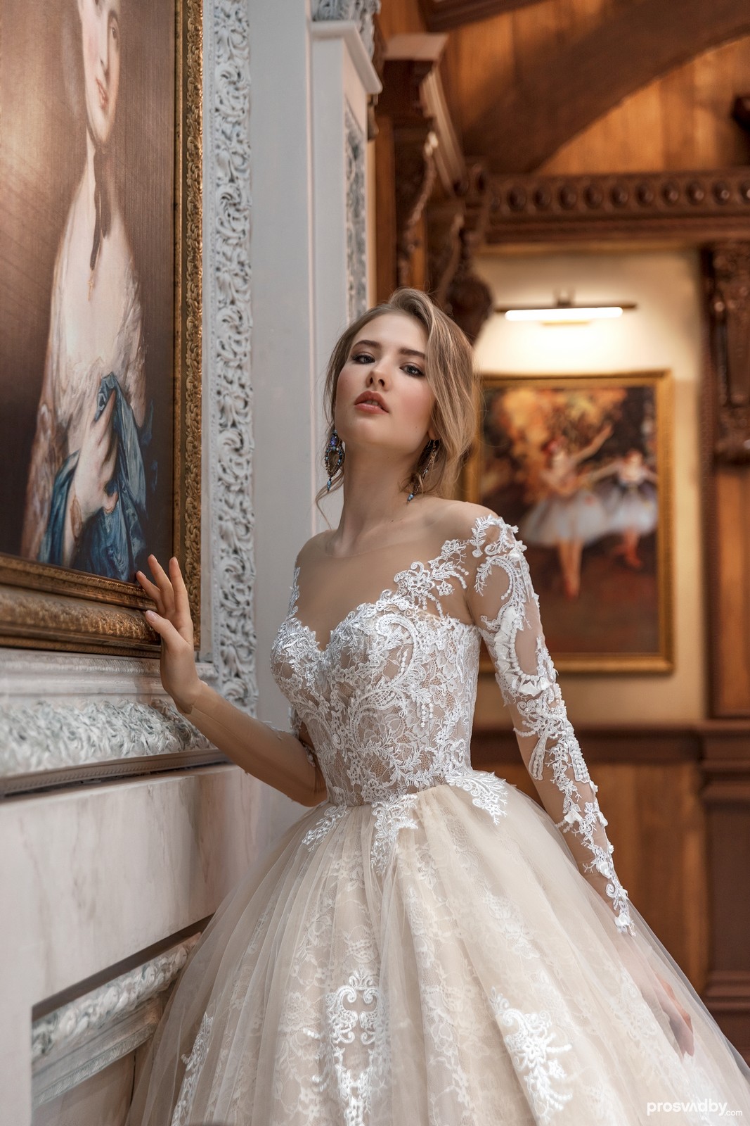 Aurora Couture