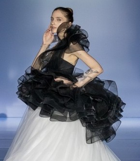 Светлана Евстигнеева, дизайнер и владелица бренда Svetlana Evstigneeva (Москва): «Первое свадебное платье я сшила для своей подруги».